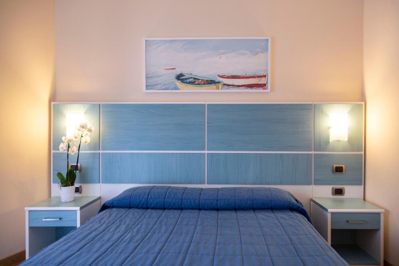 Residenza Del Mare Otel Sant Isidoro  Dış mekan fotoğraf